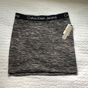 Calvin Klein Skirt Size Small